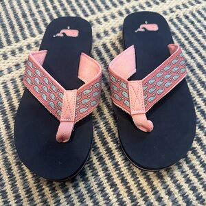 Vineyard Vines Kids Whale Flip Flops
